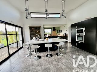  Maison � vendre 6 pi�ces 175 m�