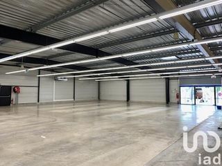  Immeuble � vendre 1300 m�