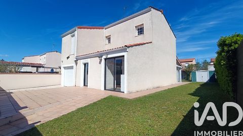   Vente Pavillon 7 pi�ces Maison - 7 pi�ce(s) - 121 m�