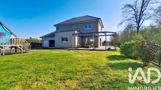  Maison � vendre 7 pi�ces 140 m�