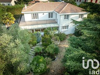  Maison � vendre 7 pi�ces 242 m�