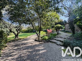  Maison � vendre 8 pi�ces 220 m�