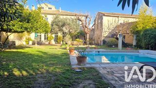  Maison � vendre 9 pi�ces 302 m�