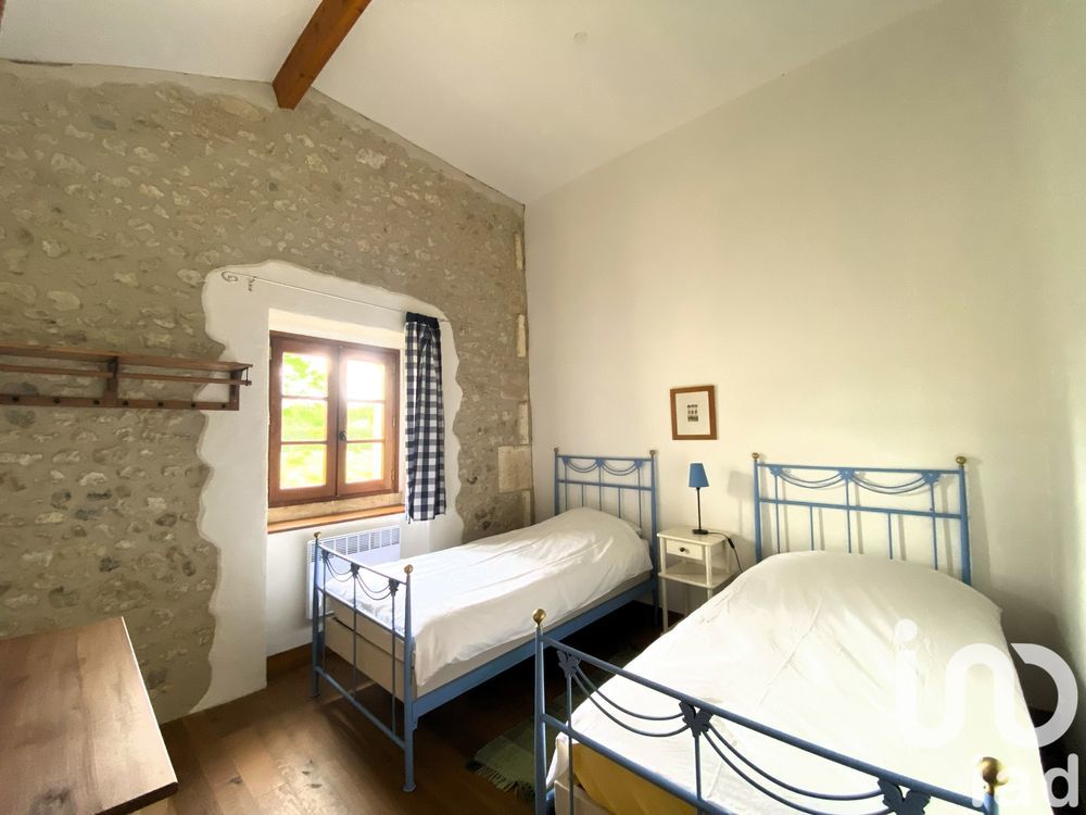 � vendre  Maison Ronsenac (16320)