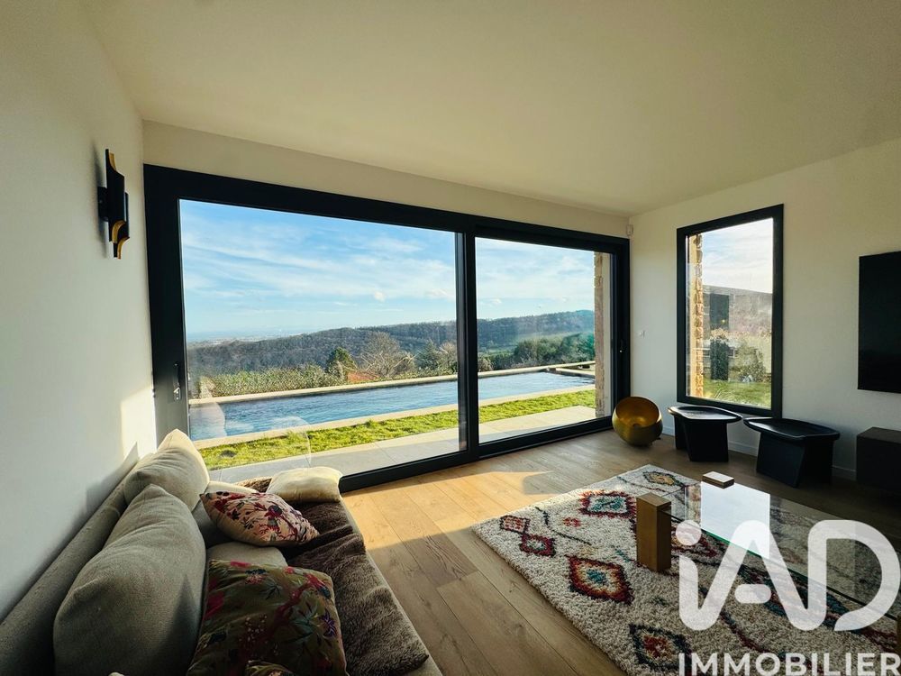 � vendre  Villa Poleymieux-au-Mont-d'Or (69250)