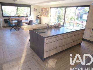  Villa � vendre 11 pi�ces 272 m�