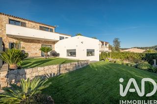  Villa � vendre 10 pi�ces 360 m�