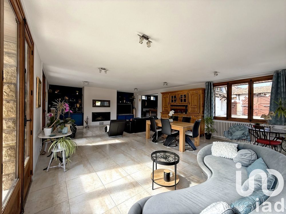 � vendre  Maison Le Vaudreuil (27100)