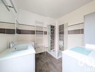  Maison � vendre 7 pi�ces 150 m�