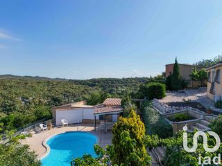  Maison � vendre 8 pi�ces 223 m�