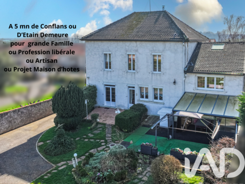   Vente Maison/villa 10 pi�ces Maison - 10 pi�ce(s) - 243 m�