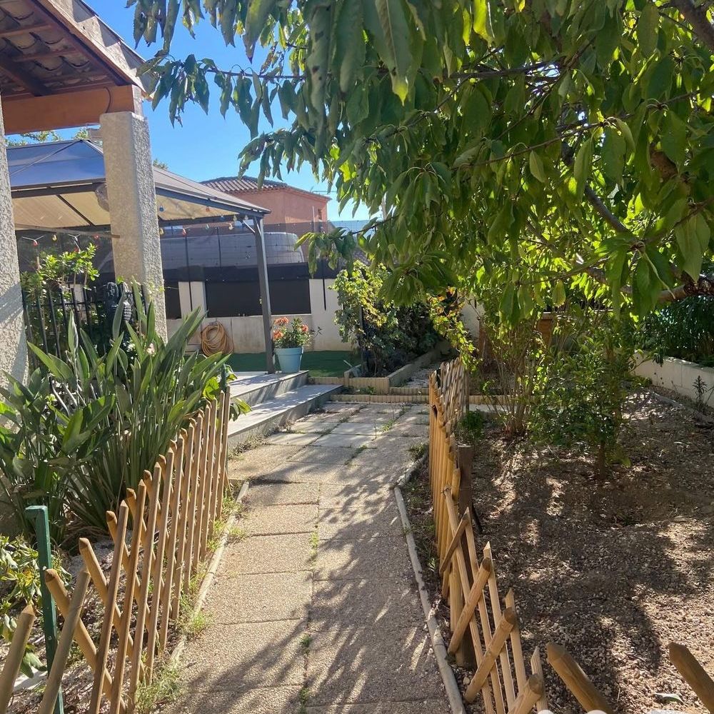 � vendre  Maison Saint-Cyr-sur-Mer (83270)