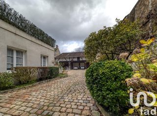  Maison � vendre 10 pi�ces 317 m�