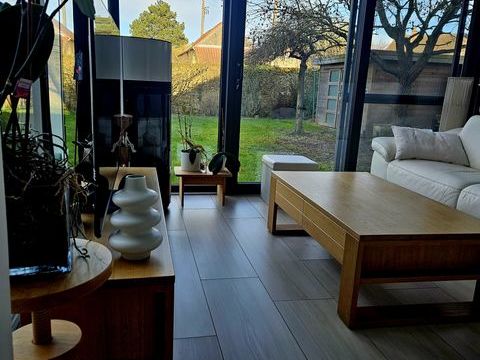   Vente Maison/villa 7 pi�ces Maison - 7 pi�ce(s) - 140 m�