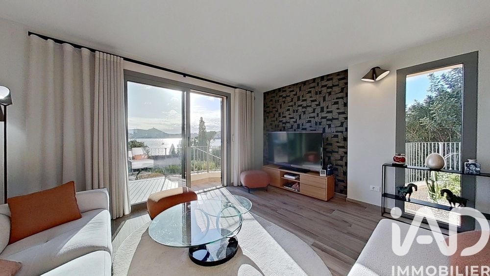 � vendre  Appartement Agay (83530)