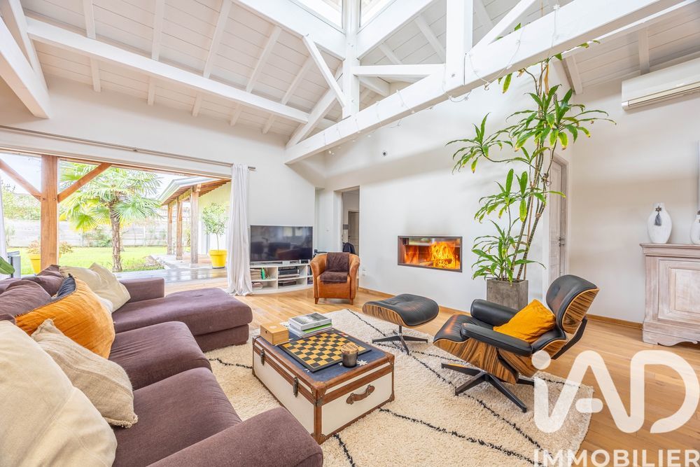 � vendre  Villa Blanquefort (33290)