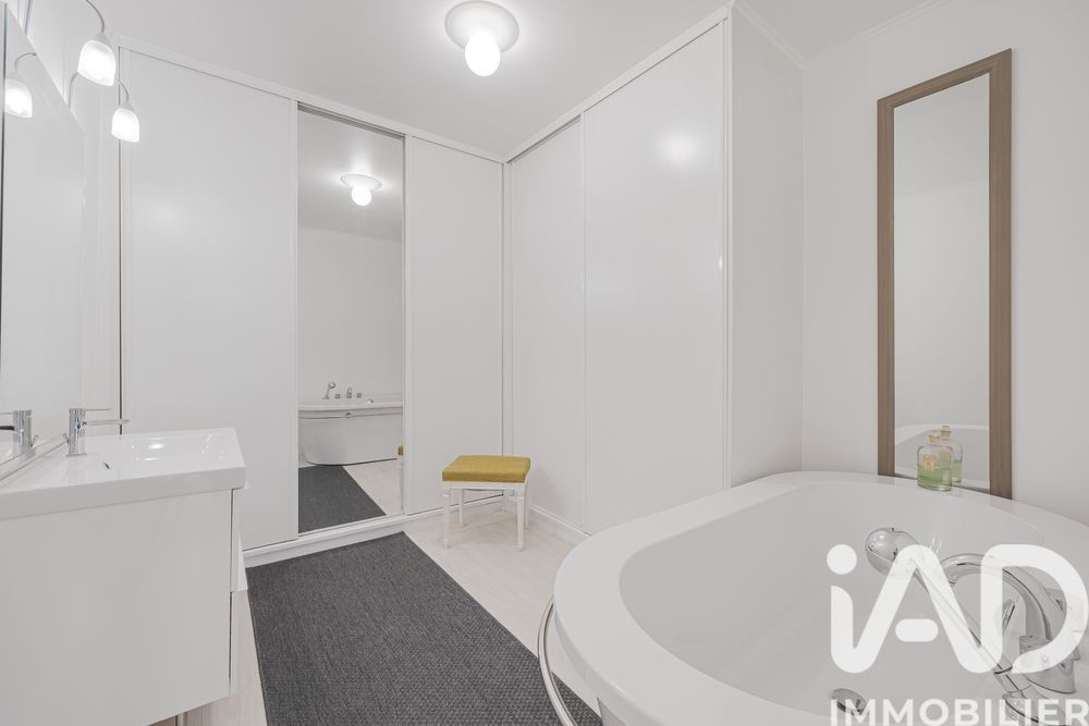 � vendre  Appartement Jouy-en-Josas (78350)