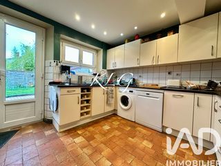  Maison � vendre 8 pi�ces 219 m�