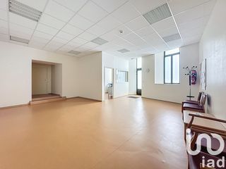  Immeuble � vendre 1662 m�