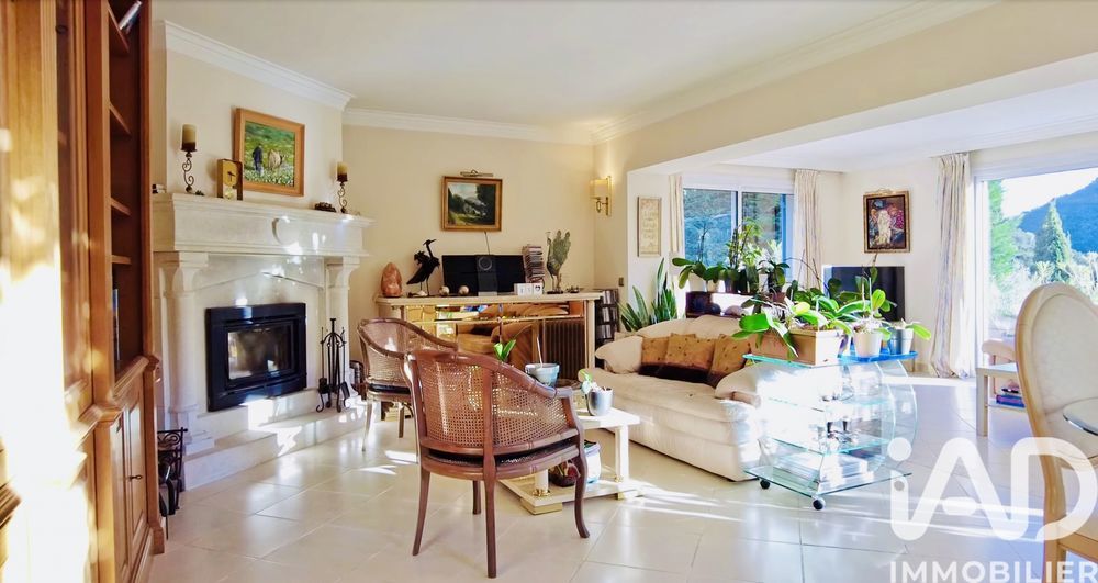 � vendre  Maison Auribeau-sur-Siagne (06810)