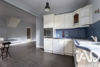  Maison � vendre 13 pi�ces 180 m�