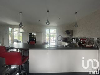  Maison � vendre 9 pi�ces 195 m�