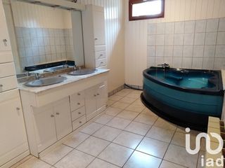  Immeuble � vendre 246 m�