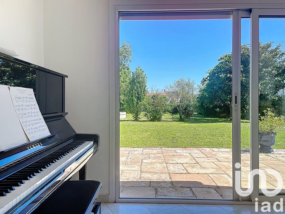 � vendre  Maison Dompierre-sur-Mer (17139)