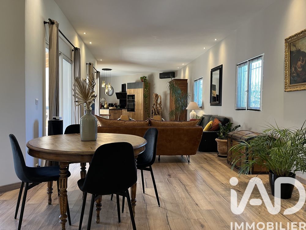 � vendre  Villa Collias (30210)