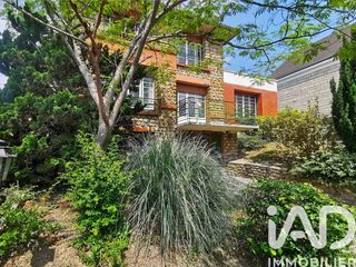  Maison � vendre 7 pi�ces 140 m�