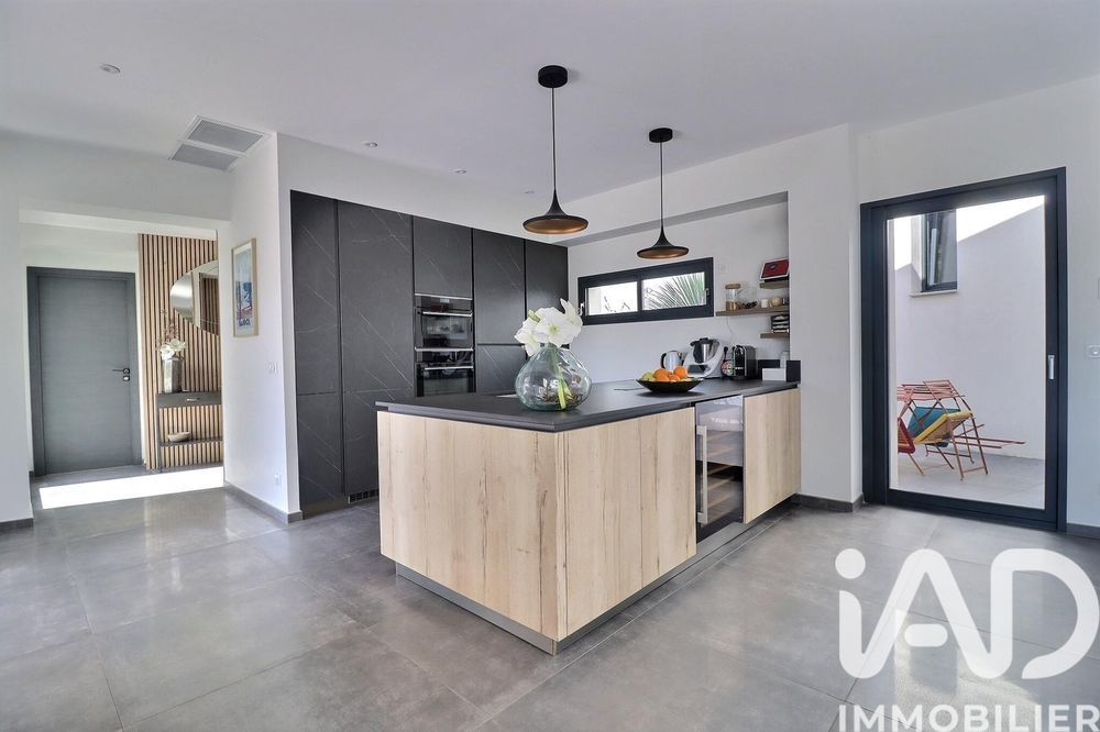 � vendre  Villa Flassans-sur-Issole (83340)