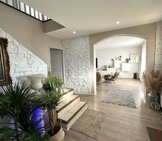  Villa � vendre 7 pi�ces 196 m�