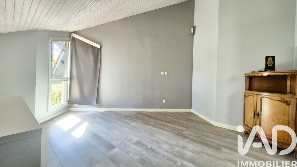 � vendre  Villa Ch�teau-Gaillard (01500)