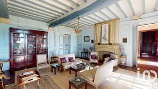  Propri�t�/ch�teau � vendre 9 pi�ces 374 m�