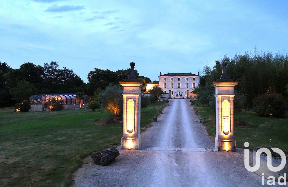 � vendre  Maison Jarnac (16200)