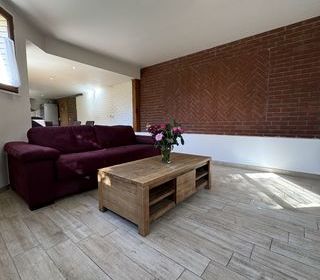  Maison � vendre 8 pi�ces 218 m�