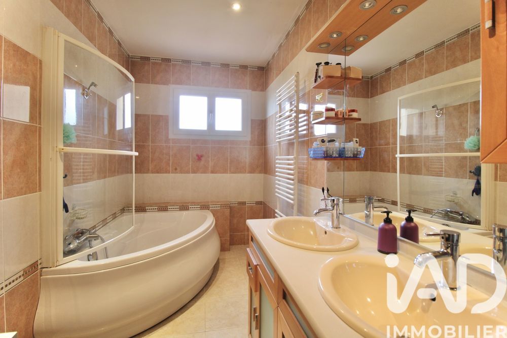 � vendre  Maison Fuveau (13710)