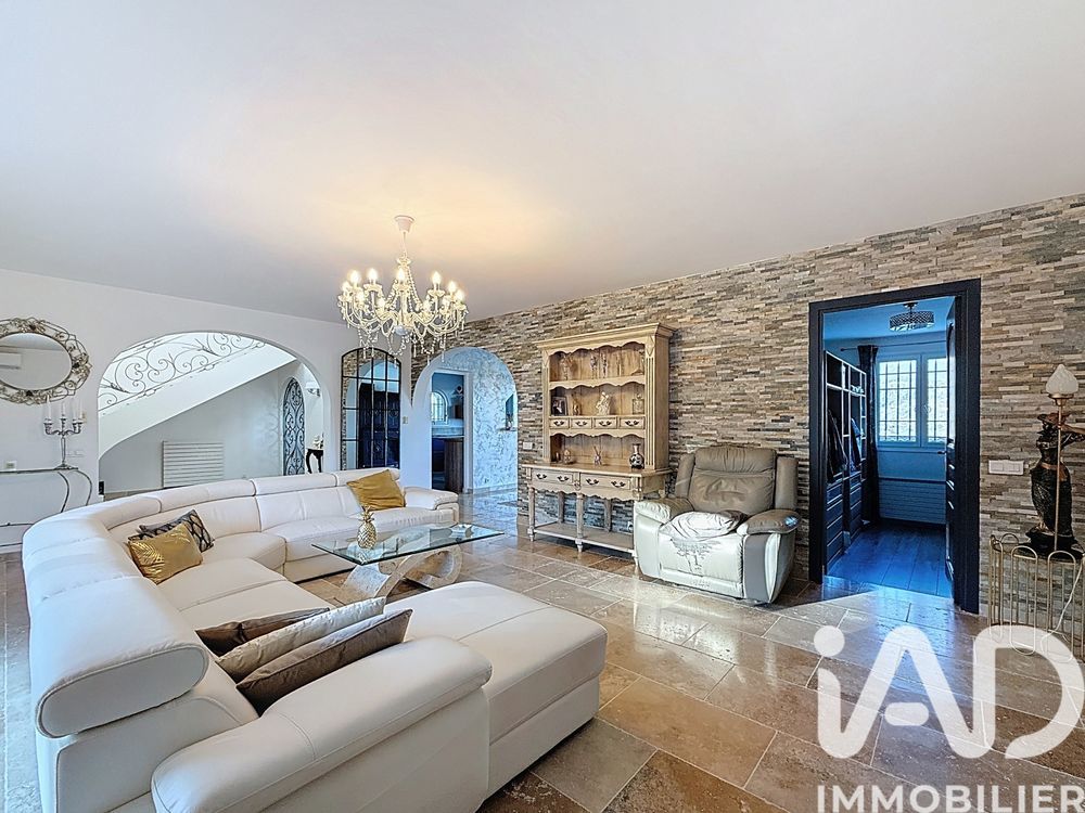 � vendre  Maison Peymeinade (06530)