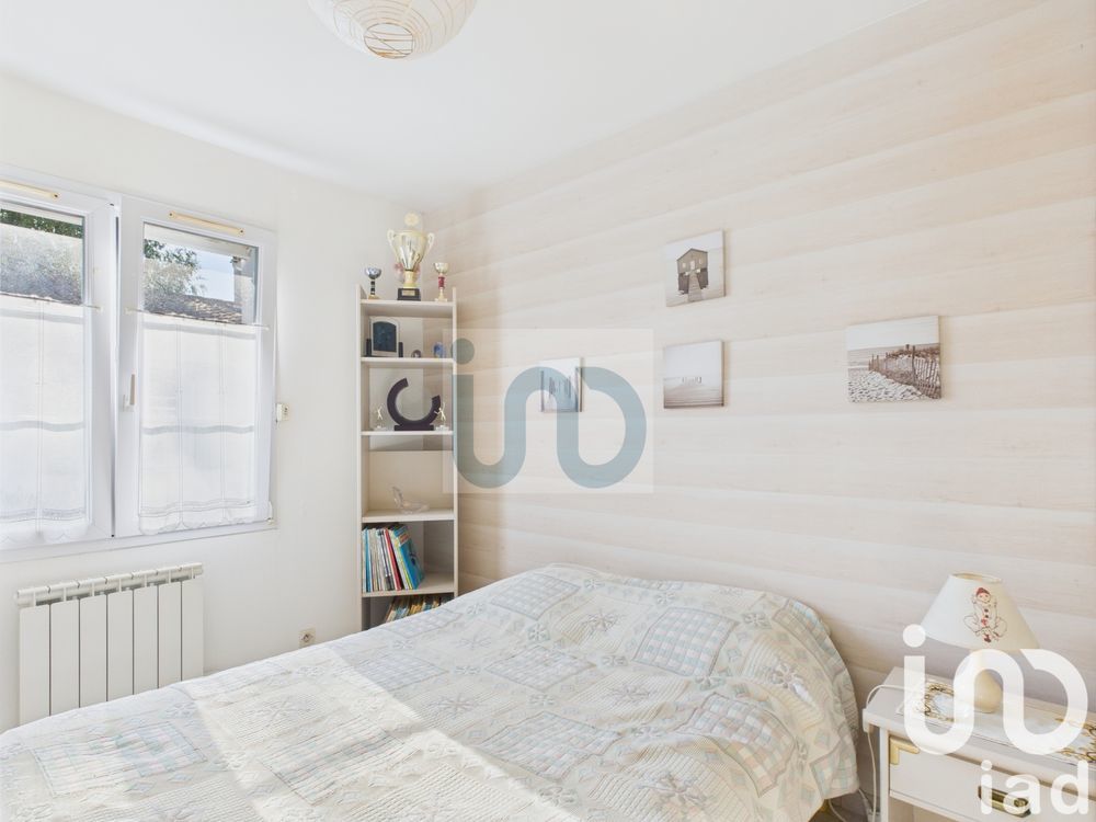 � vendre  Maison Sainte-Marie-de-R� (17740)