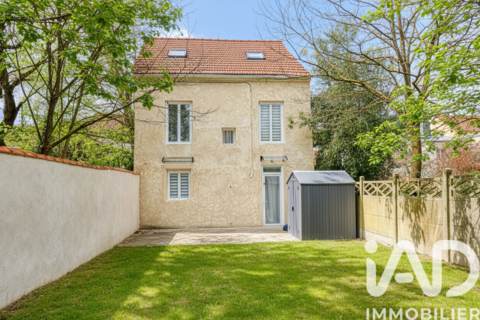   Vente Maison/villa 7 pi�ces Maison - 7 pi�ce(s) - 122 m�