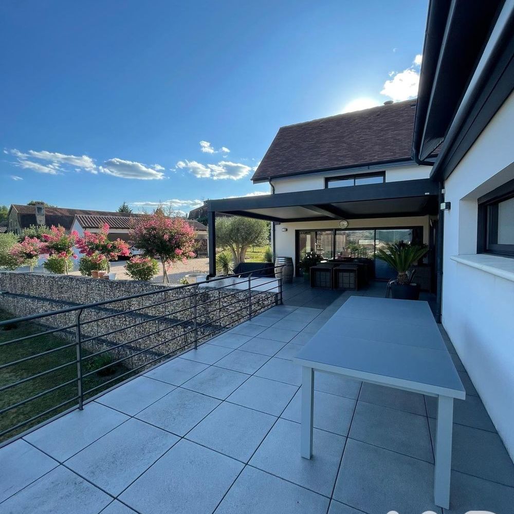 � vendre  Villa Saint-Jean-Lespinasse (46400)