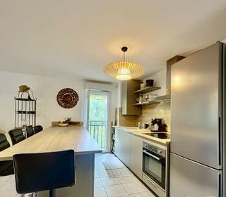  Appartement � vendre 3 pi�ces 64 m�