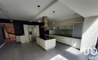  Maison � vendre 5 pi�ces 248 m�