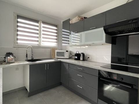   Vente Appartement 4 pi�ces Appartement - 4 pi�ce(s) - 72 m�