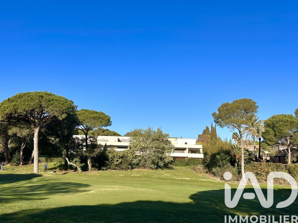 � vendre  Appartement Saint-Rapha�l (83700)