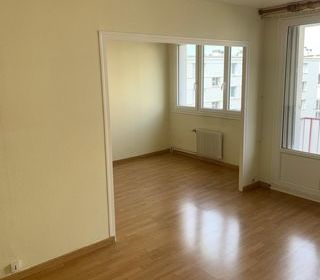  Appartement � vendre 4 pi�ces 70 m�