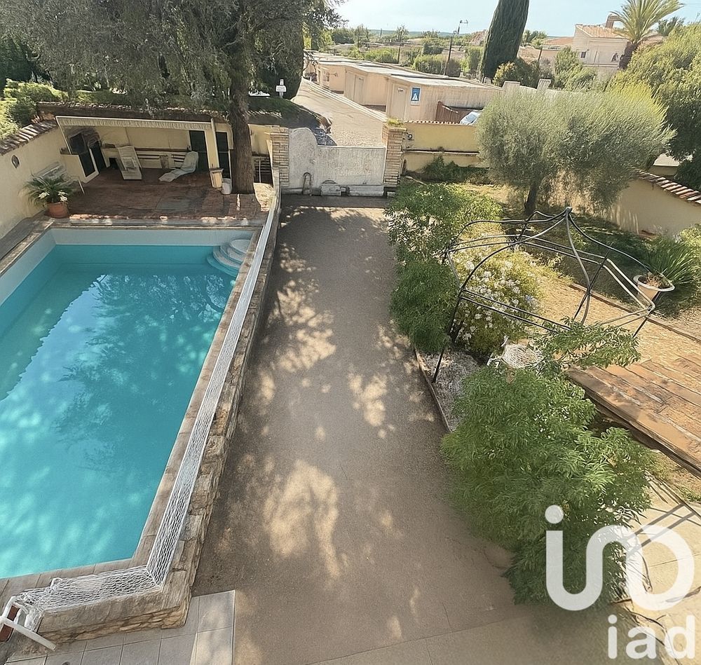 � vendre  Maison Saint-Cyr-sur-Mer (83270)