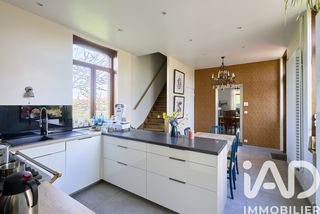  Maison � vendre 8 pi�ces 220 m�