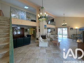  Maison � vendre 9 pi�ces 240 m�