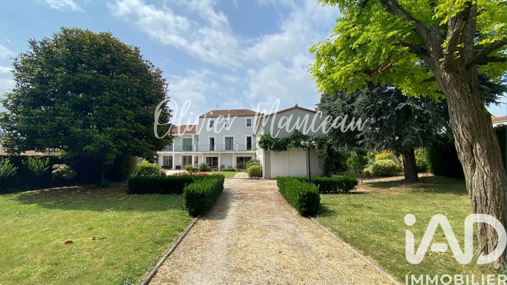 � vendre  Maison Les Herbiers (85500)